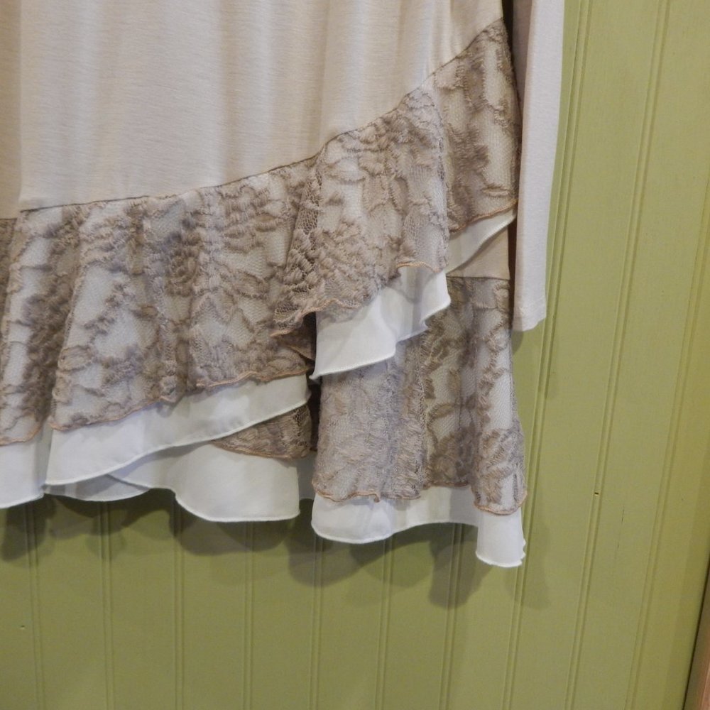 Hyped Unicorn Ruffle Top Various Sizes - Picture 2 of 10